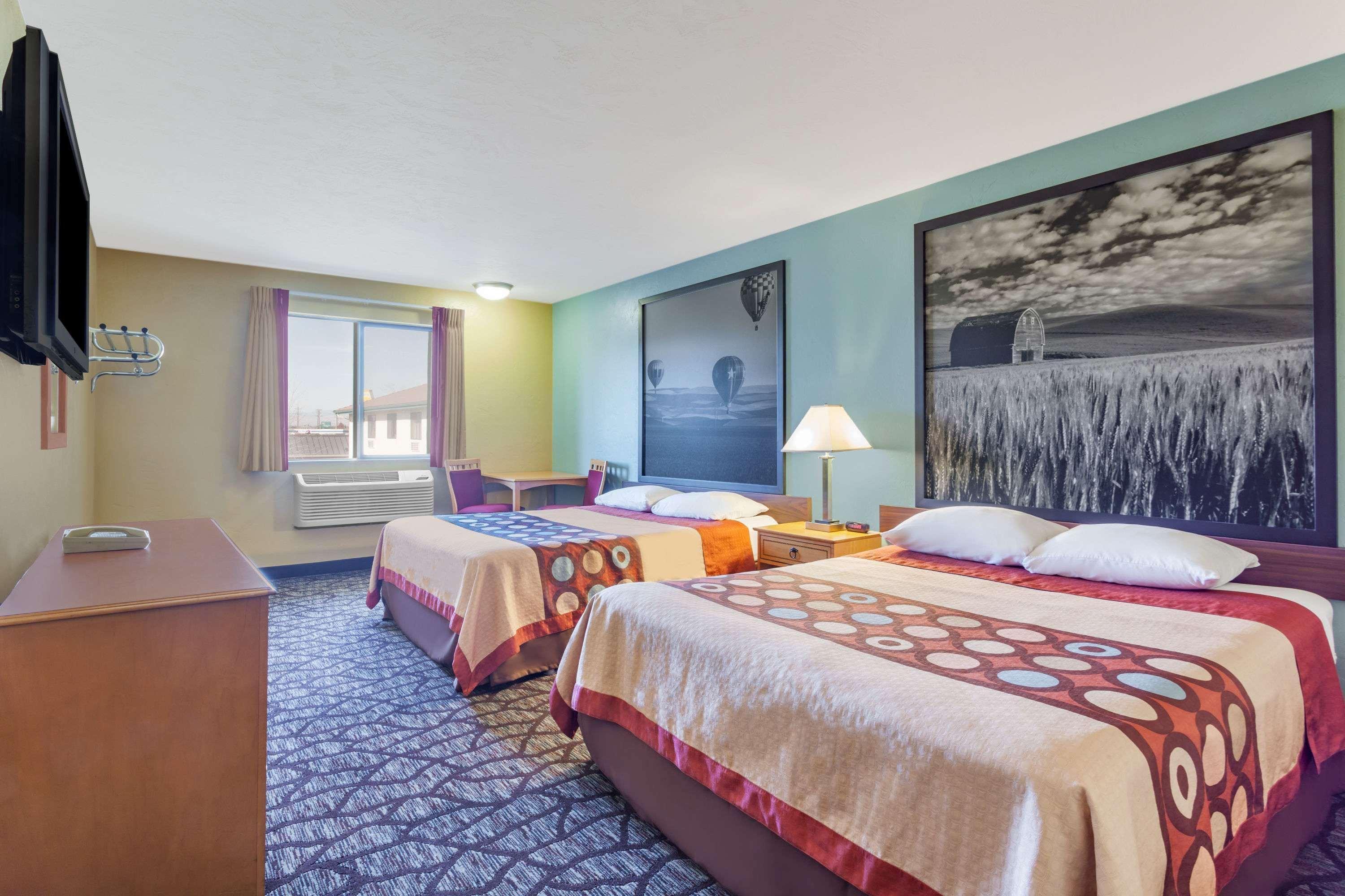 Hotel Super 8 By Wyndham Yakima Area